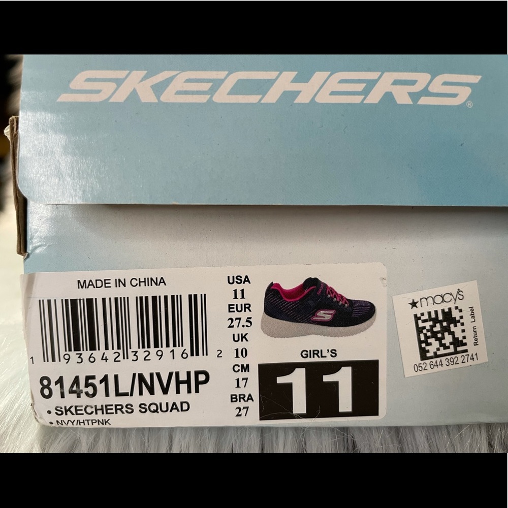 BEAND NEW Skechers Squad sneakers - Picture 6 of 6